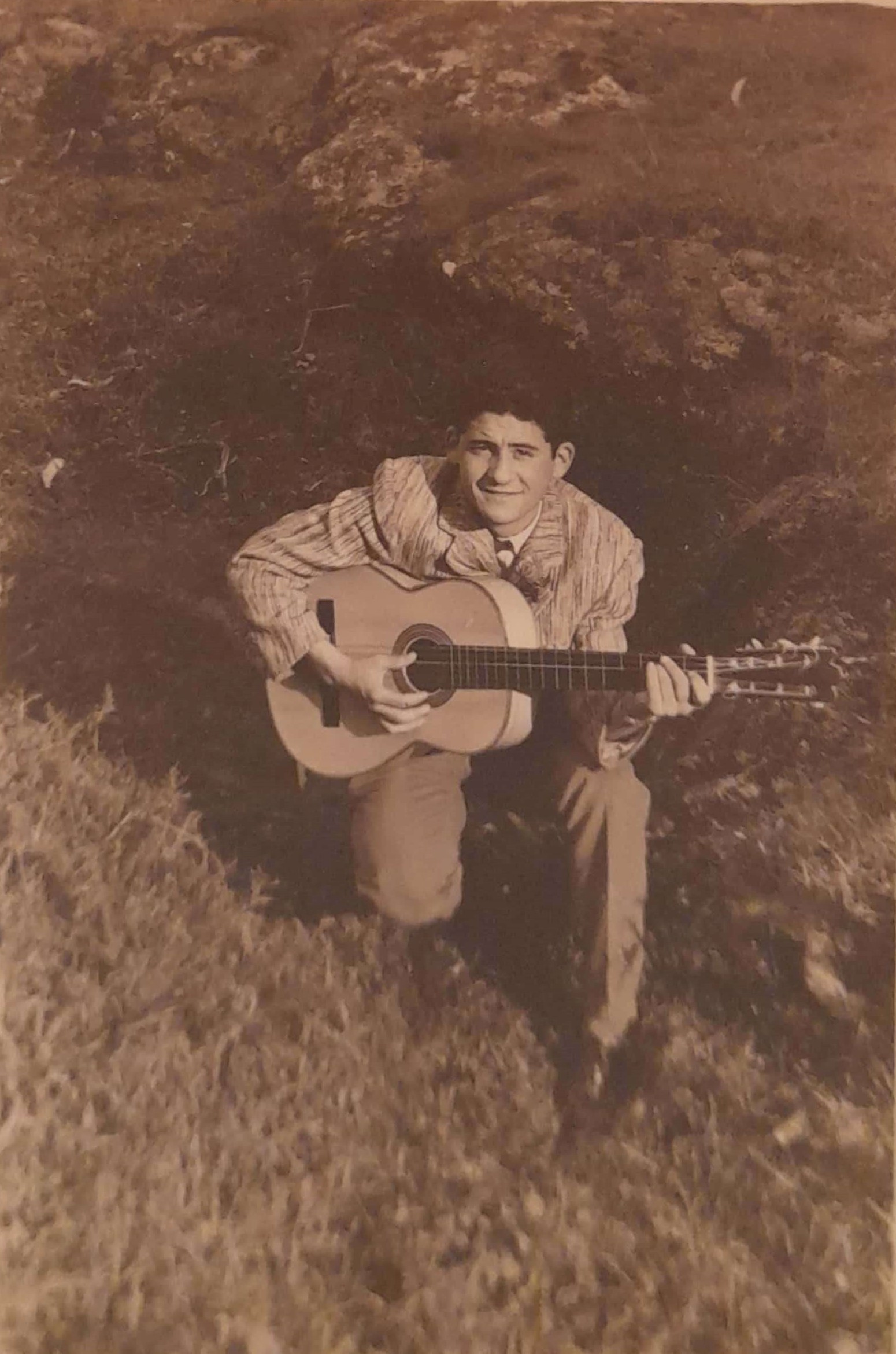 Guillermo, guitarra